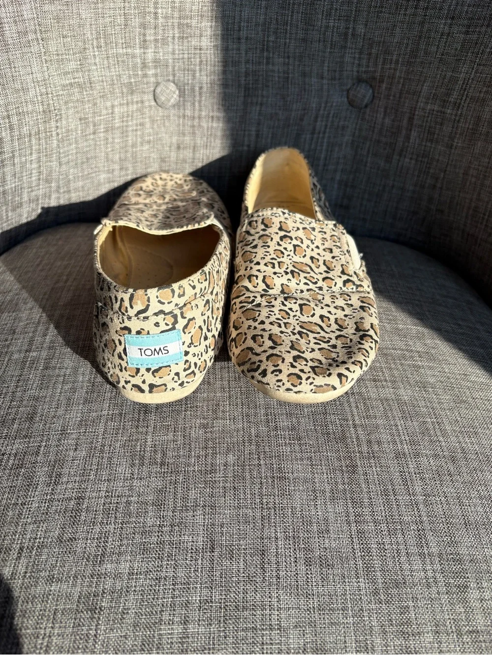 TOMS Women’s Leopard Print Slip-On Shoes - Tan/Black SZ. 9.5